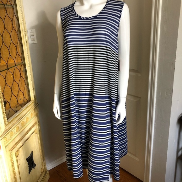 New Aventura Indigo Striped Flowy Dress - Picture 3 of 7